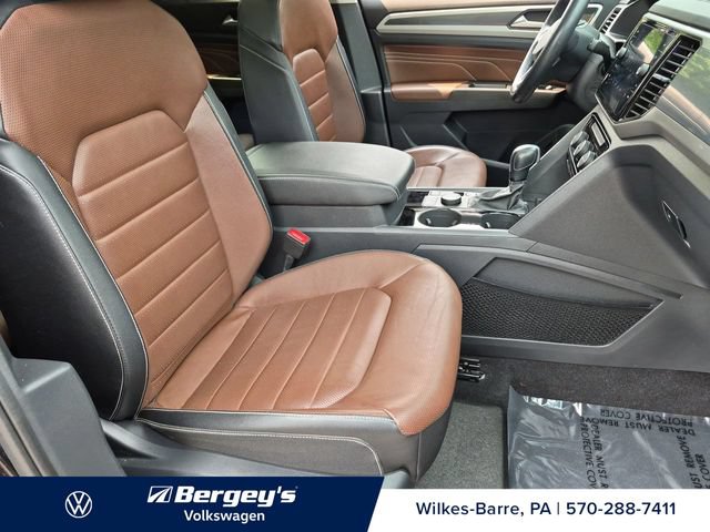 Certified 2023 Volkswagen Atlas SEL Premium AWD/4WD image 29