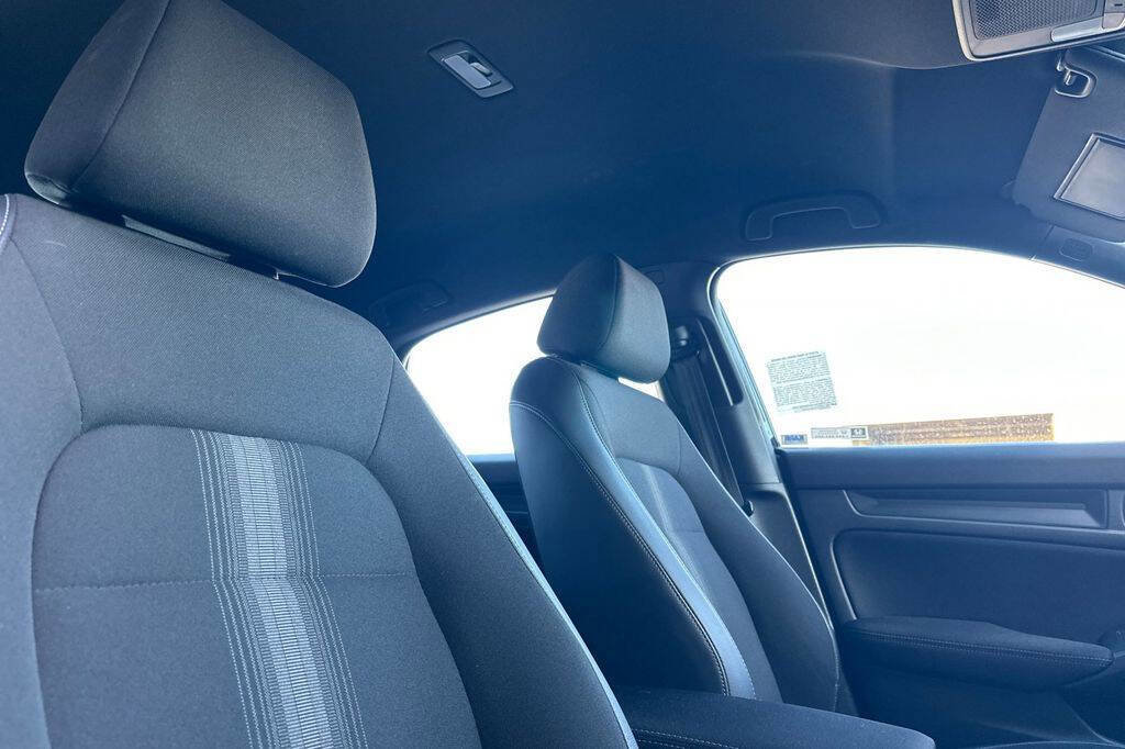 Used 2022 Honda Civic Sport image 16