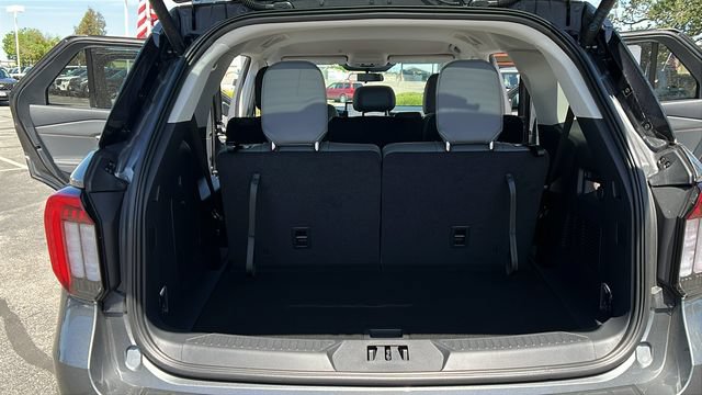 New 2026 Ford Explorer Active w/ Active Comfort Package RWD image 12