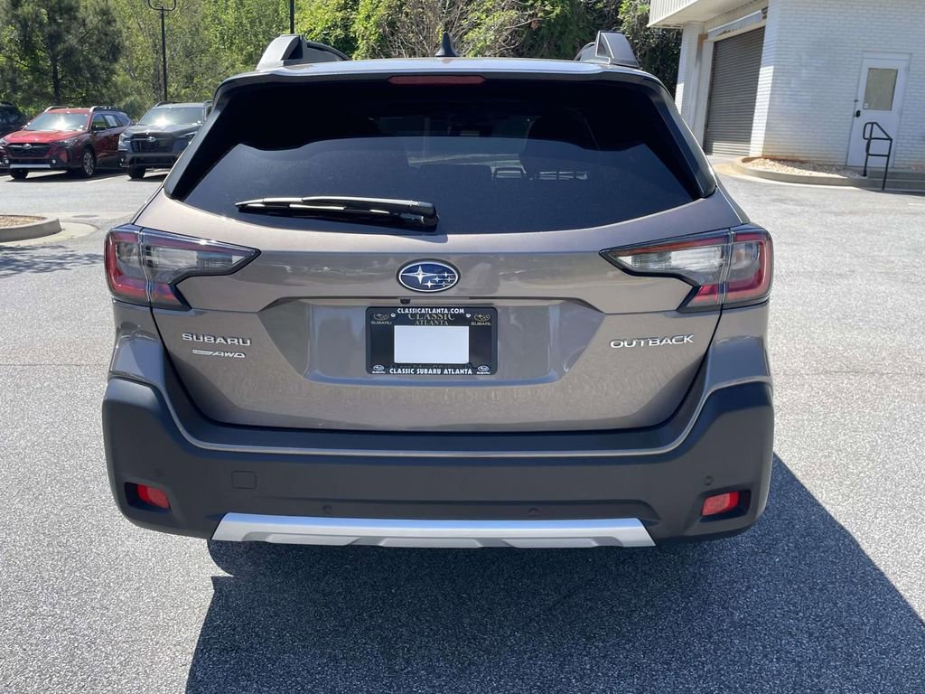 Certified 2023 Subaru Outback Limited image 4