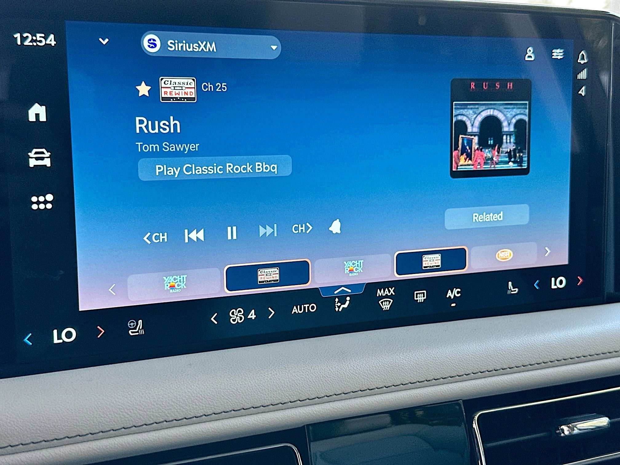 Used 2025 Lincoln Aviator 2WD image 15