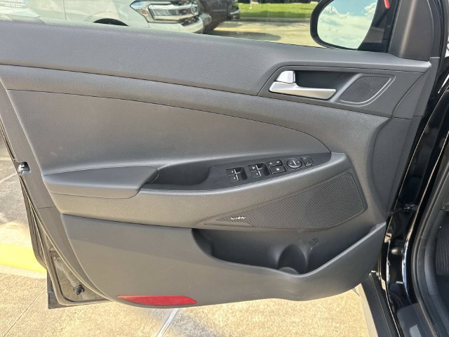 Used 2021 Hyundai Tucson Limited w/ Cargo Package FWD image 25