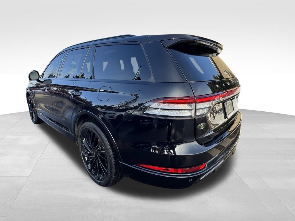 Used 2025 Lincoln Aviator Reserve w/ Jet Appearance Package image 10
