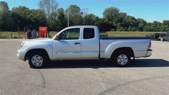 Used 2011 Toyota Tacoma 2WD Access Cab image 5