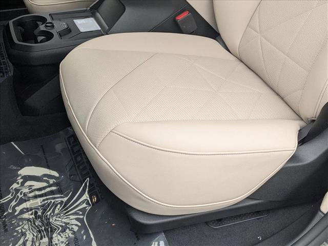 New 2026 BMW iX xDrive60 w/ Executive Package image 4