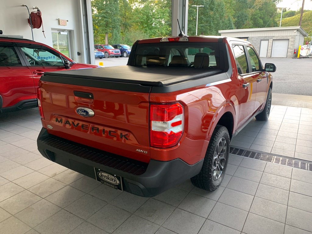 Used 2024 Ford Maverick XLT w/ Equipment Group 300A Standard AWD/4WD image 10