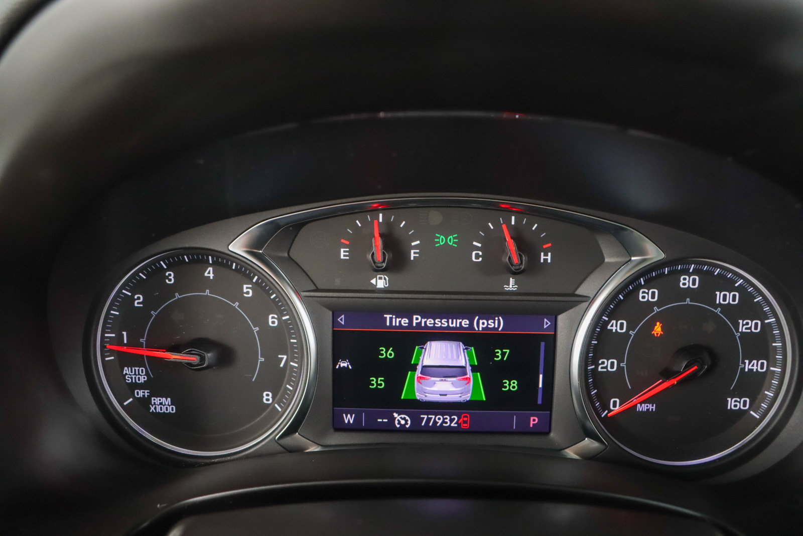 Used 2022 GMC Terrain SLT w/ Infotainment Package II AWD/4WD image 15