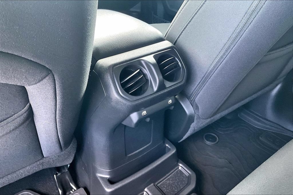 Used 2023 Jeep Wrangler Unlimited w/ 8.4" Radio Group AWD/4WD image 30