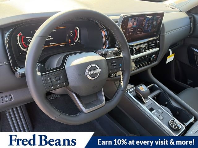 New 2026 Nissan Pathfinder Platinum image 9