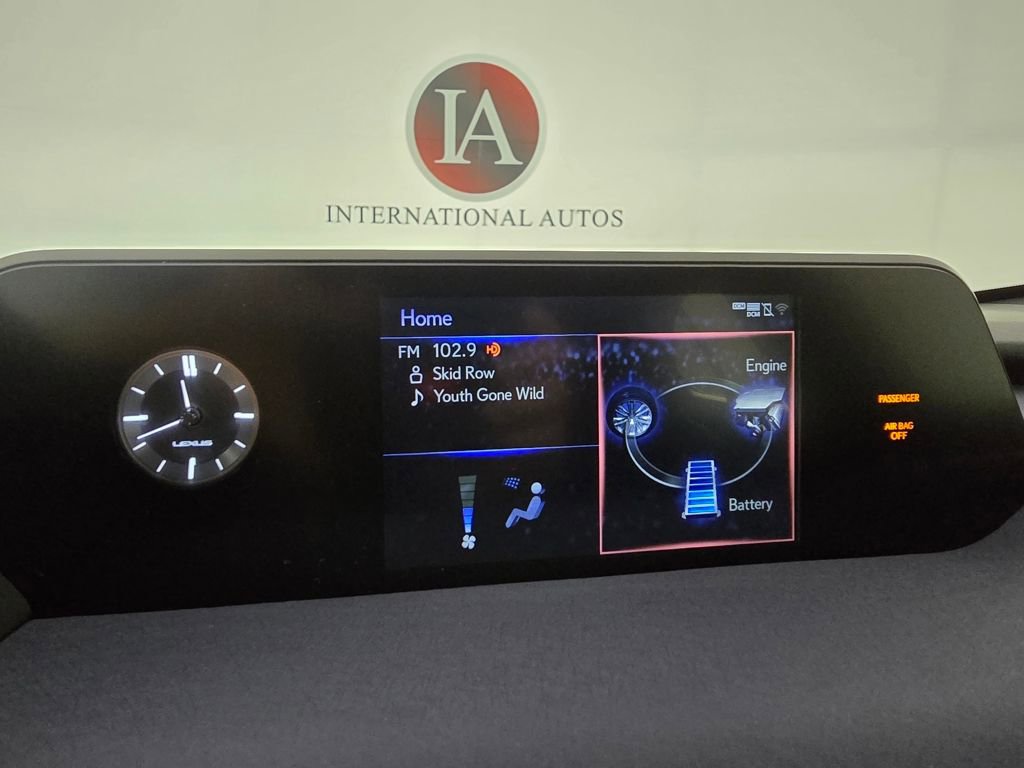 Used 2021 Lexus UX 250h w/ Premium Package AWD/4WD image 21