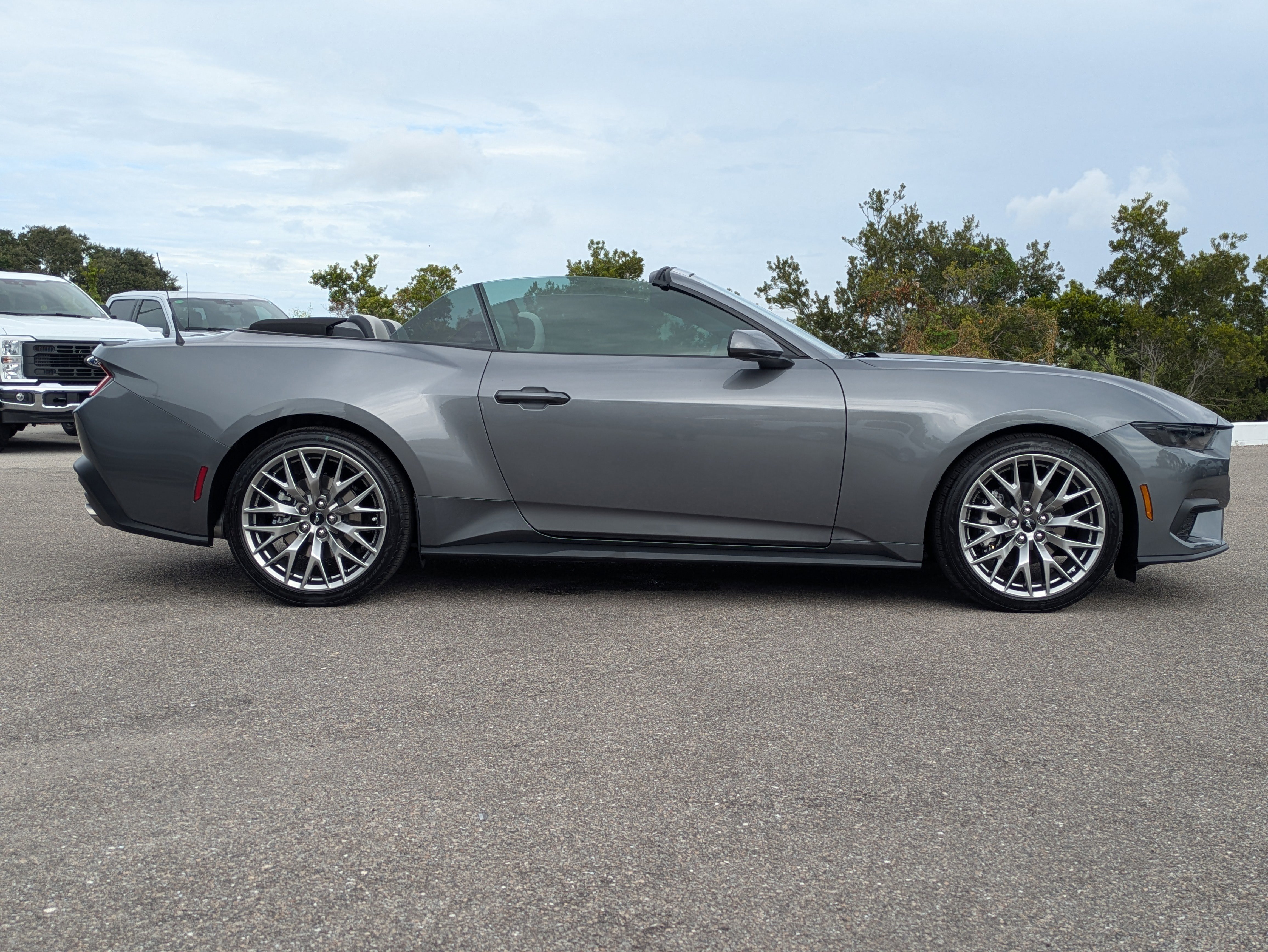New 2025 Ford Mustang Premium image 3