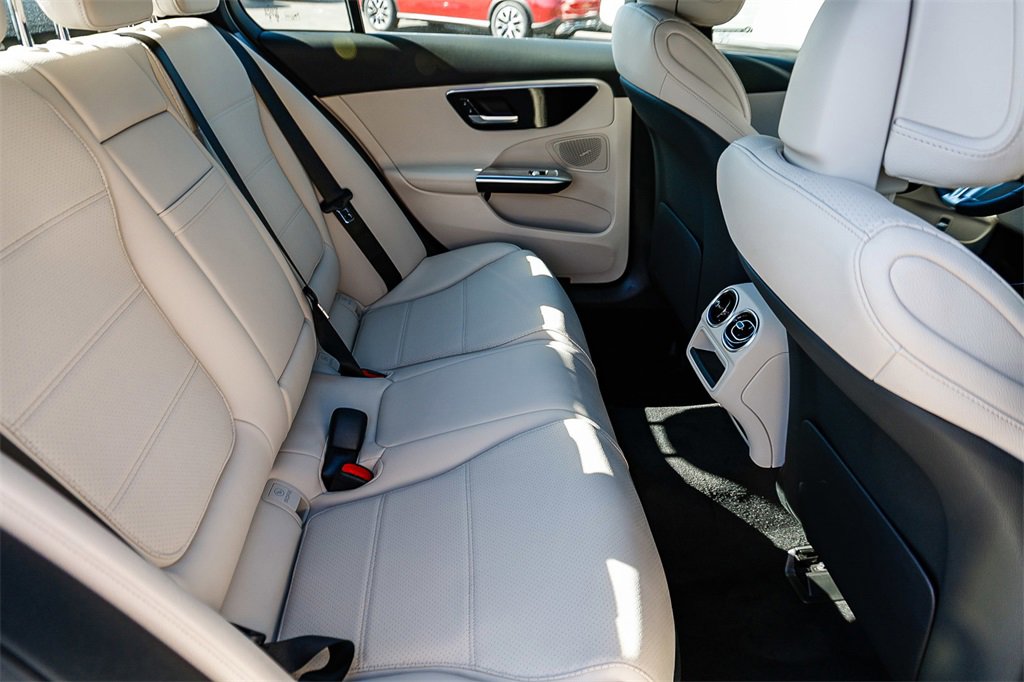 New 2025 Mercedes-Benz C 300 4MATIC Sedan image 18