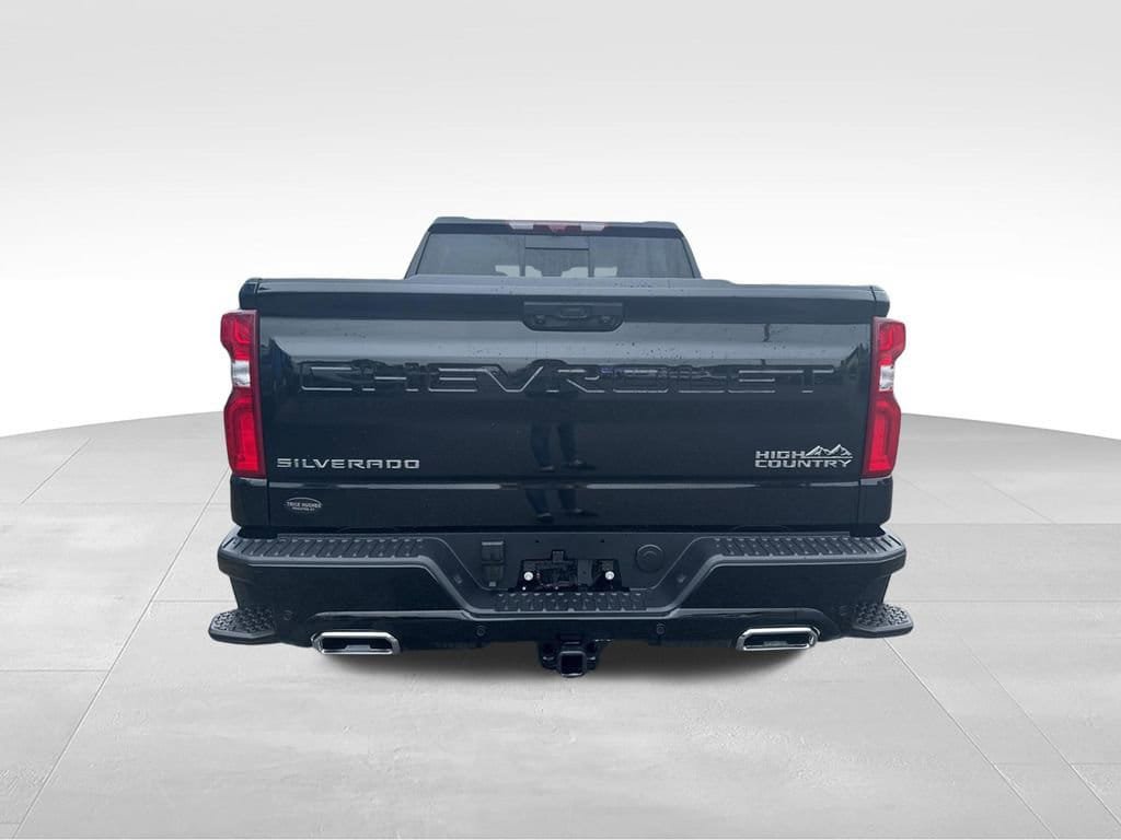 New 2026 Chevrolet Silverado 1500 High Country AWD/4WD image 7