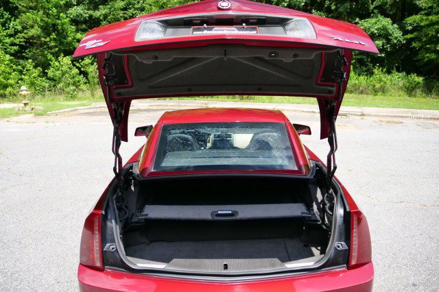 Used 2007 Cadillac XLR V RWD image 25