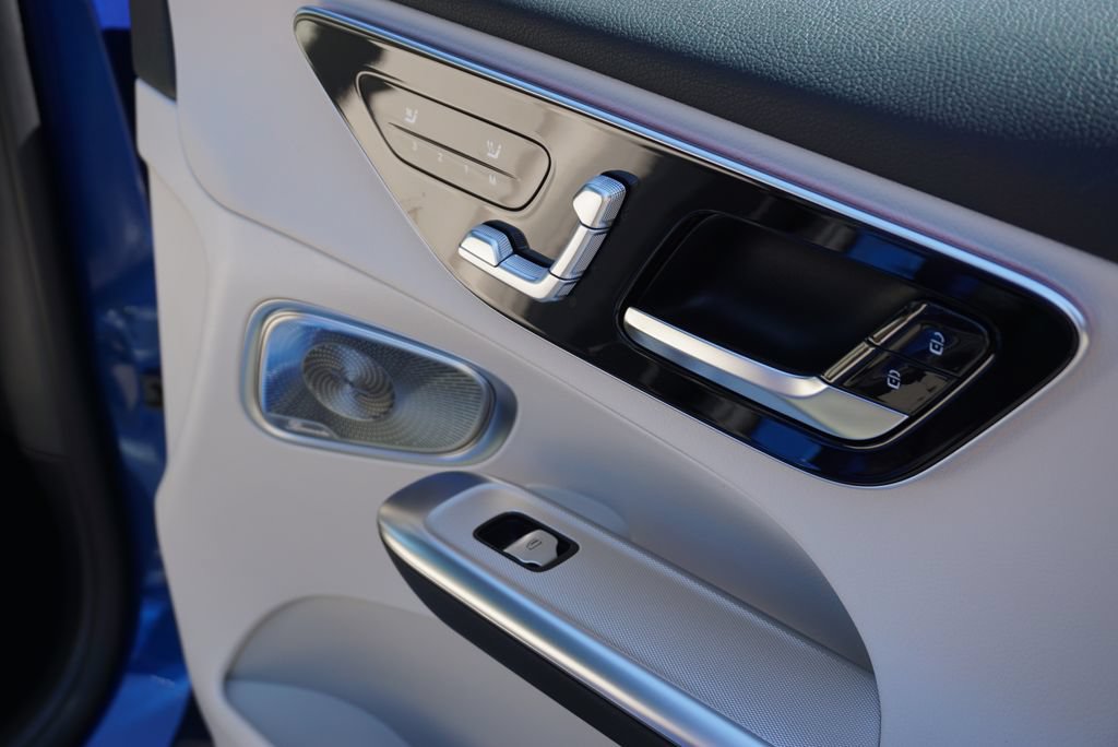 Certified 2026 Mercedes-Benz GLC 300 image 63