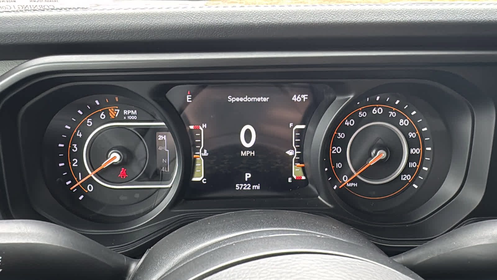 Used 2024 Jeep Gladiator Mojave w/ Technology Group AWD/4WD image 12