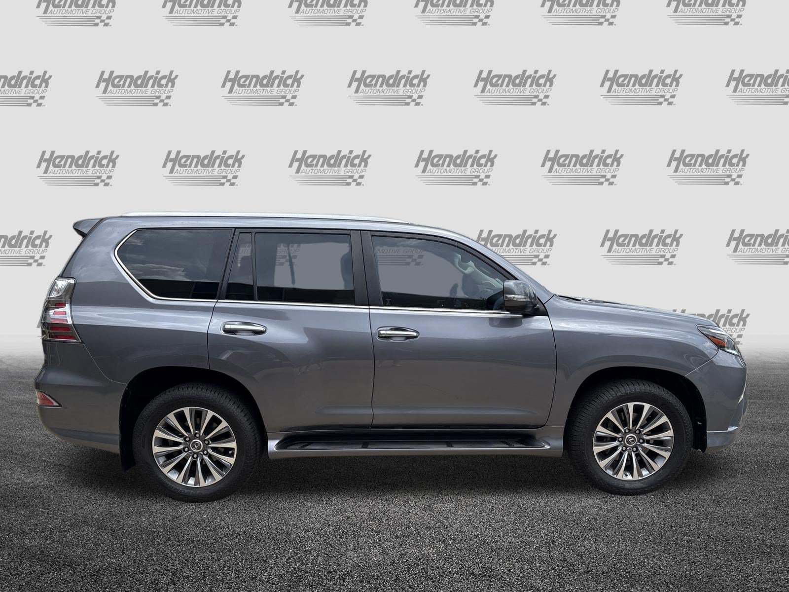 Used 2021 Lexus GX 460 Luxury w/ Off Road Package AWD/4WD image 11