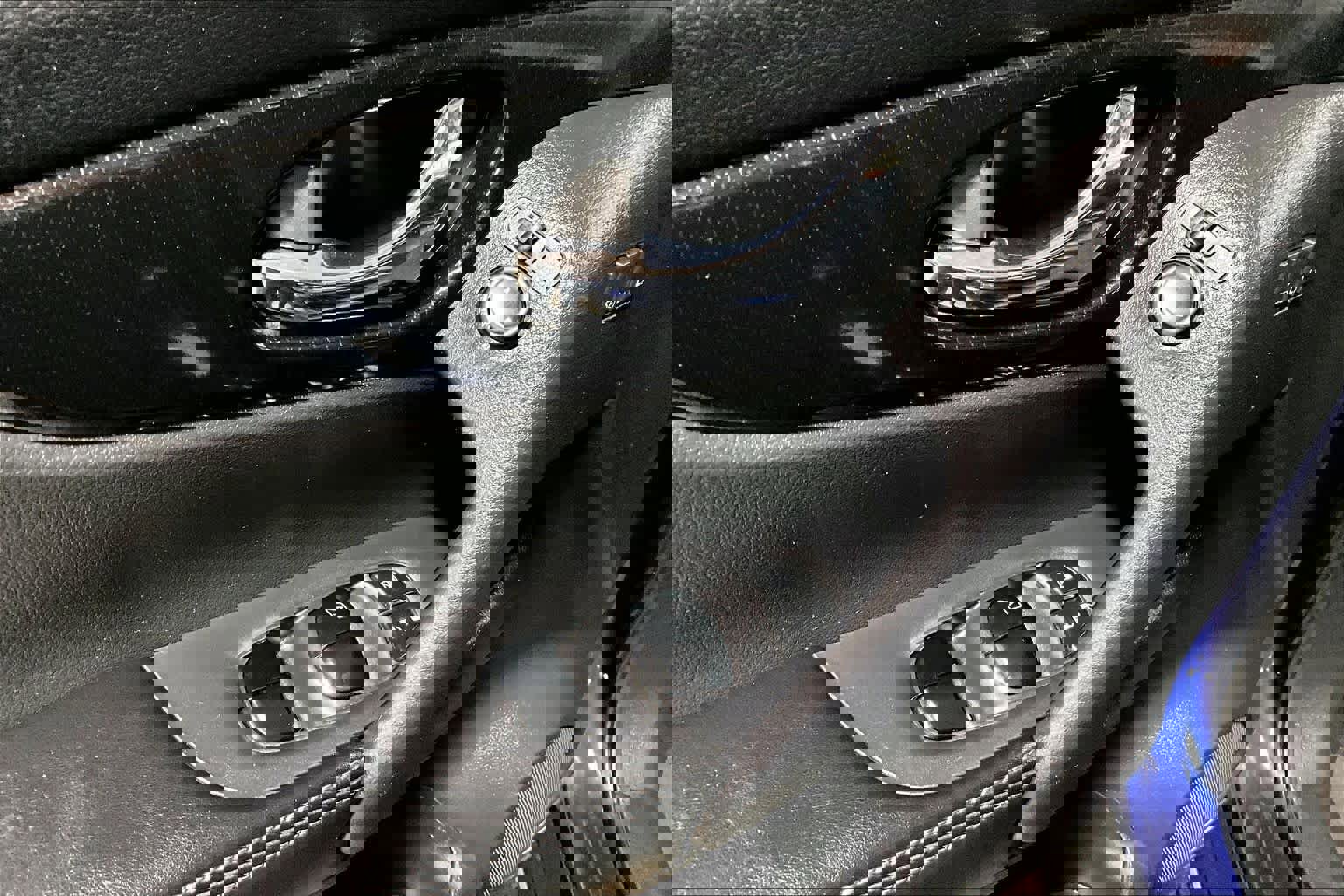 Used 2019 Nissan Rogue SL image 30