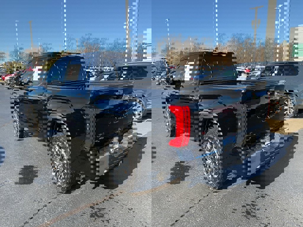 Used 2025 Toyota Tundra Limited image 16