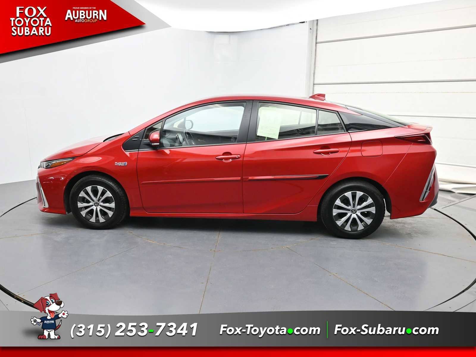 Used 2021 Toyota Prius Prime XLE FWD image 16