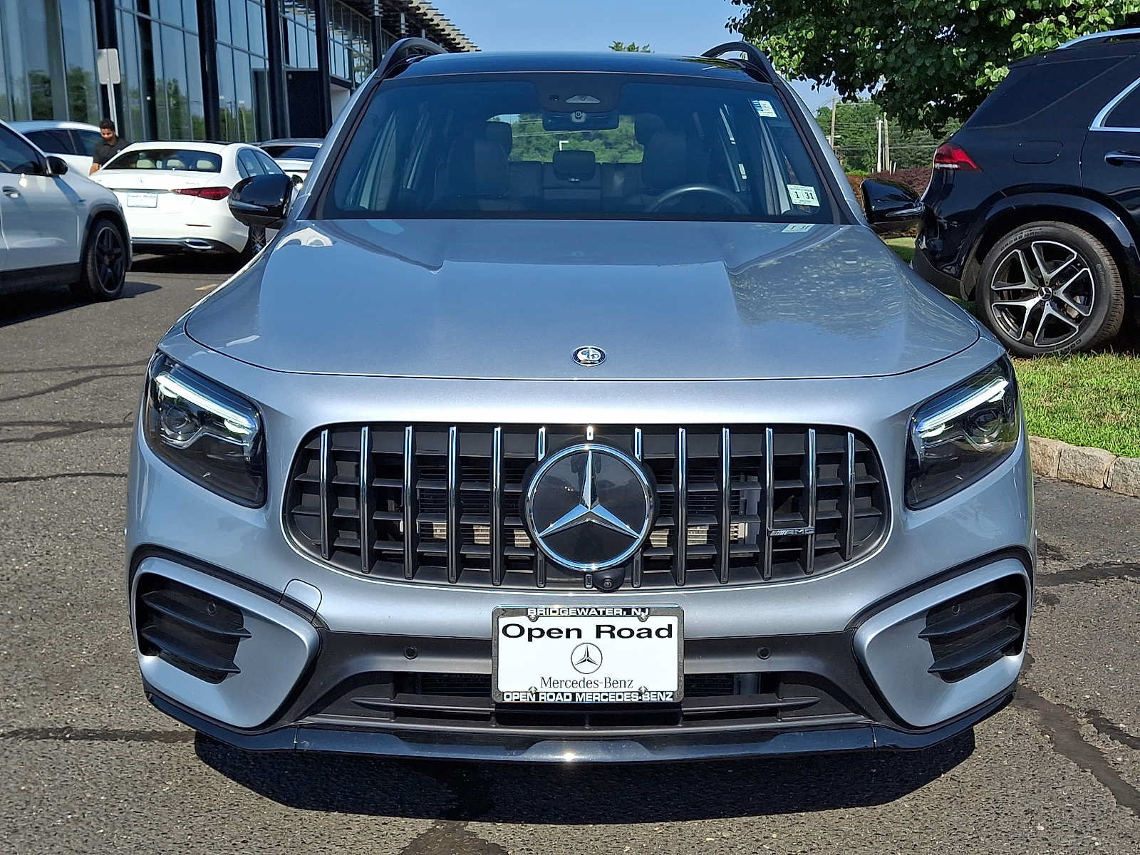 Used 2026 Mercedes-Benz GLB 35 AMG 4MATIC image 2