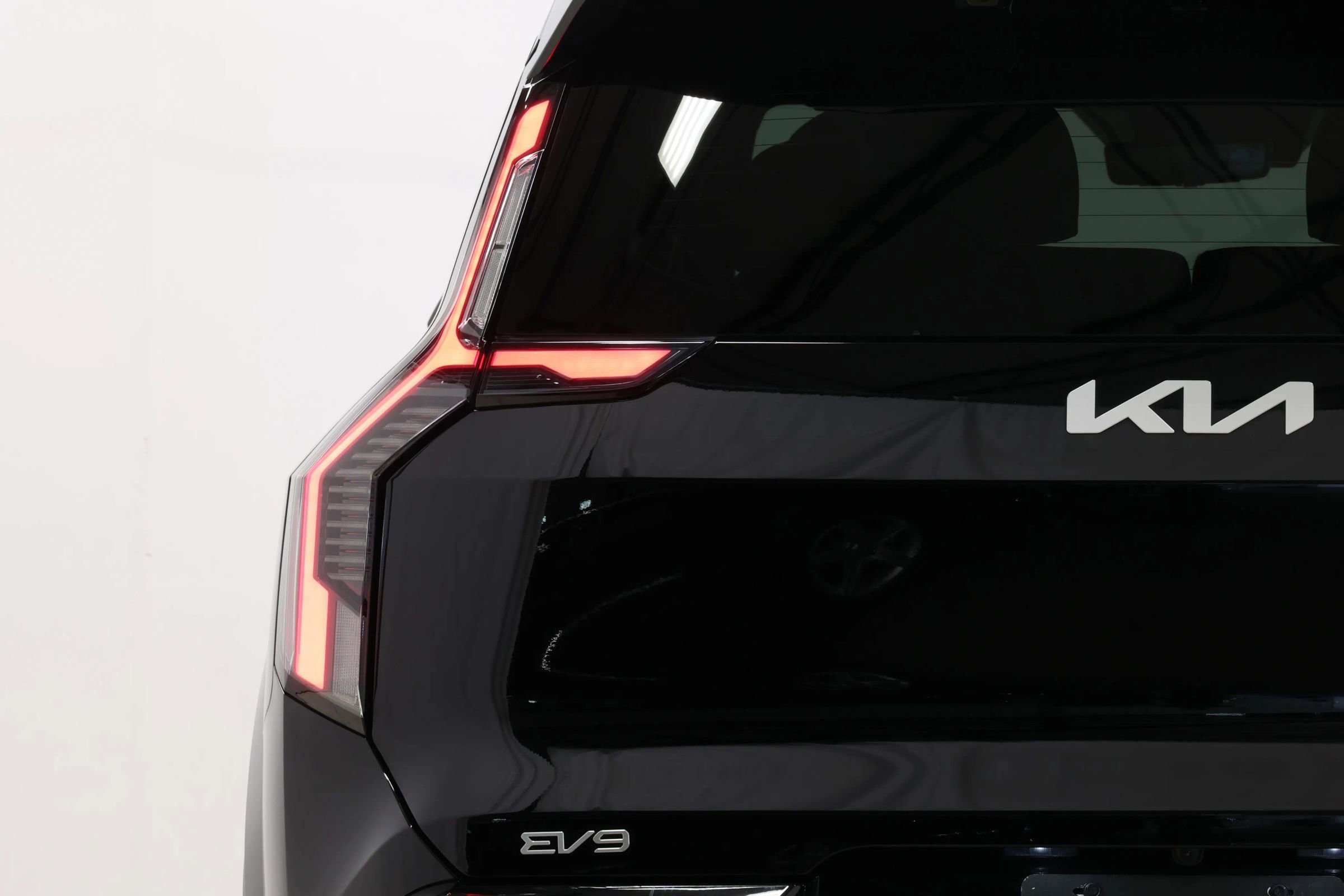 Used 2024 Kia EV9 GT-Line image 89