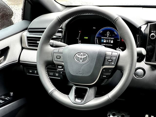 New 2026 Toyota Camry SE image 23