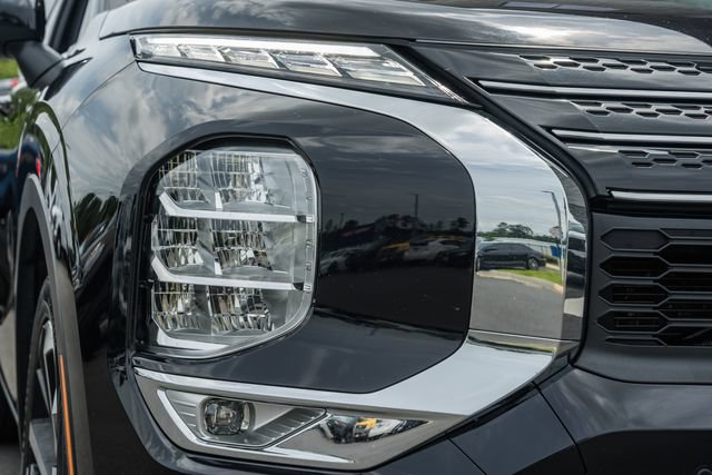 Used 2024 Mitsubishi Outlander SE FWD image 18
