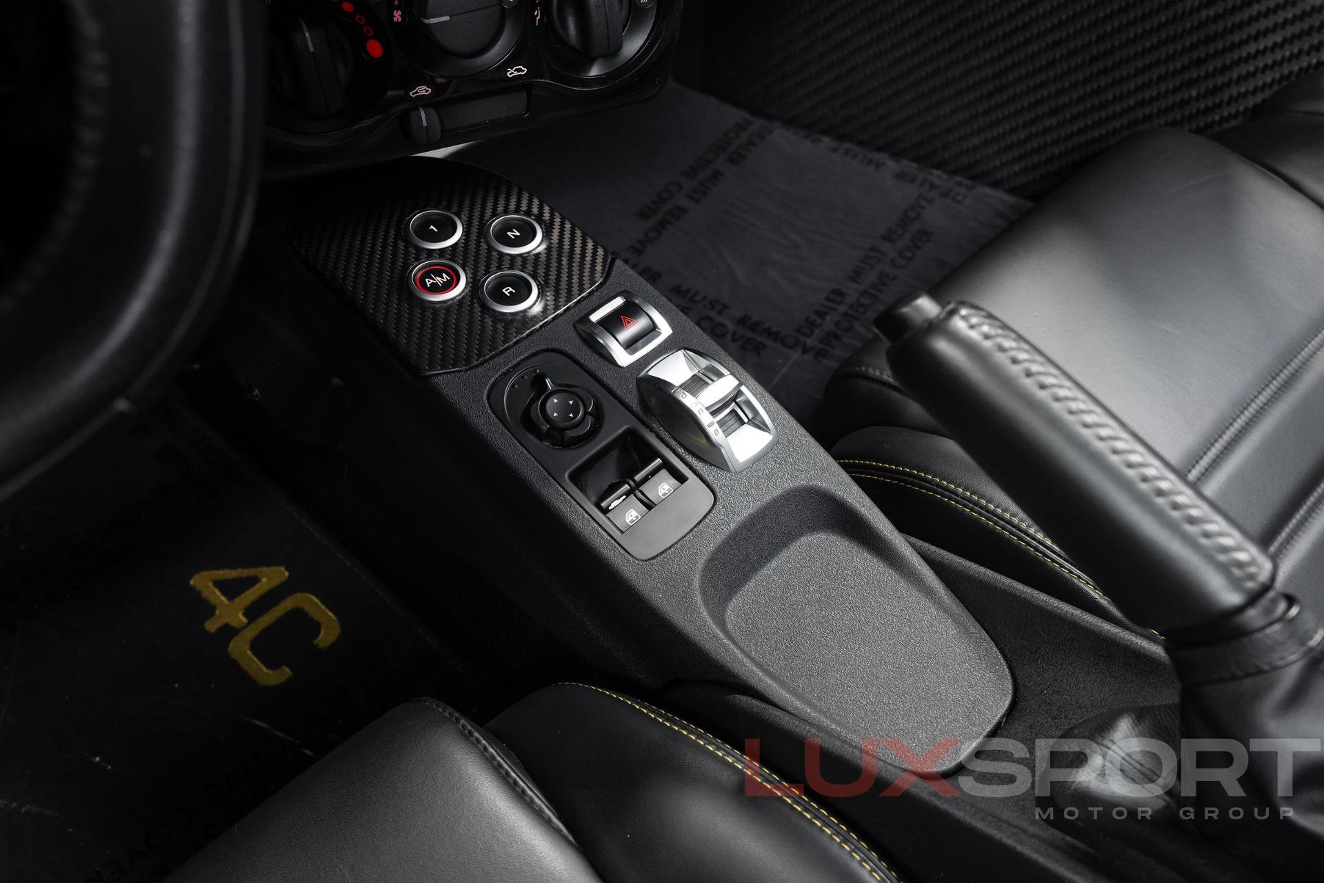 Used 2016 Alfa Romeo 4C Spider RWD image 39