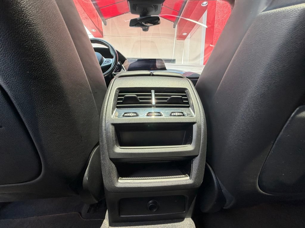 Used 2020 BMW X6 xDrive40i w/ Ambient Air Package AWD/4WD image 30