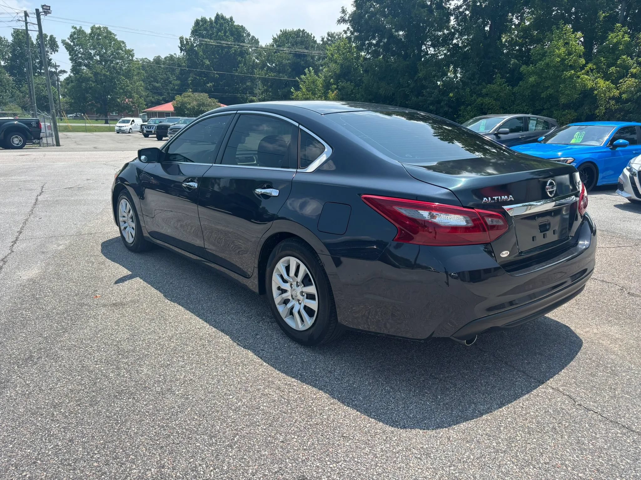 Used 2018 Nissan Altima 2.5 S w/ S Convenience Package FWD image 7
