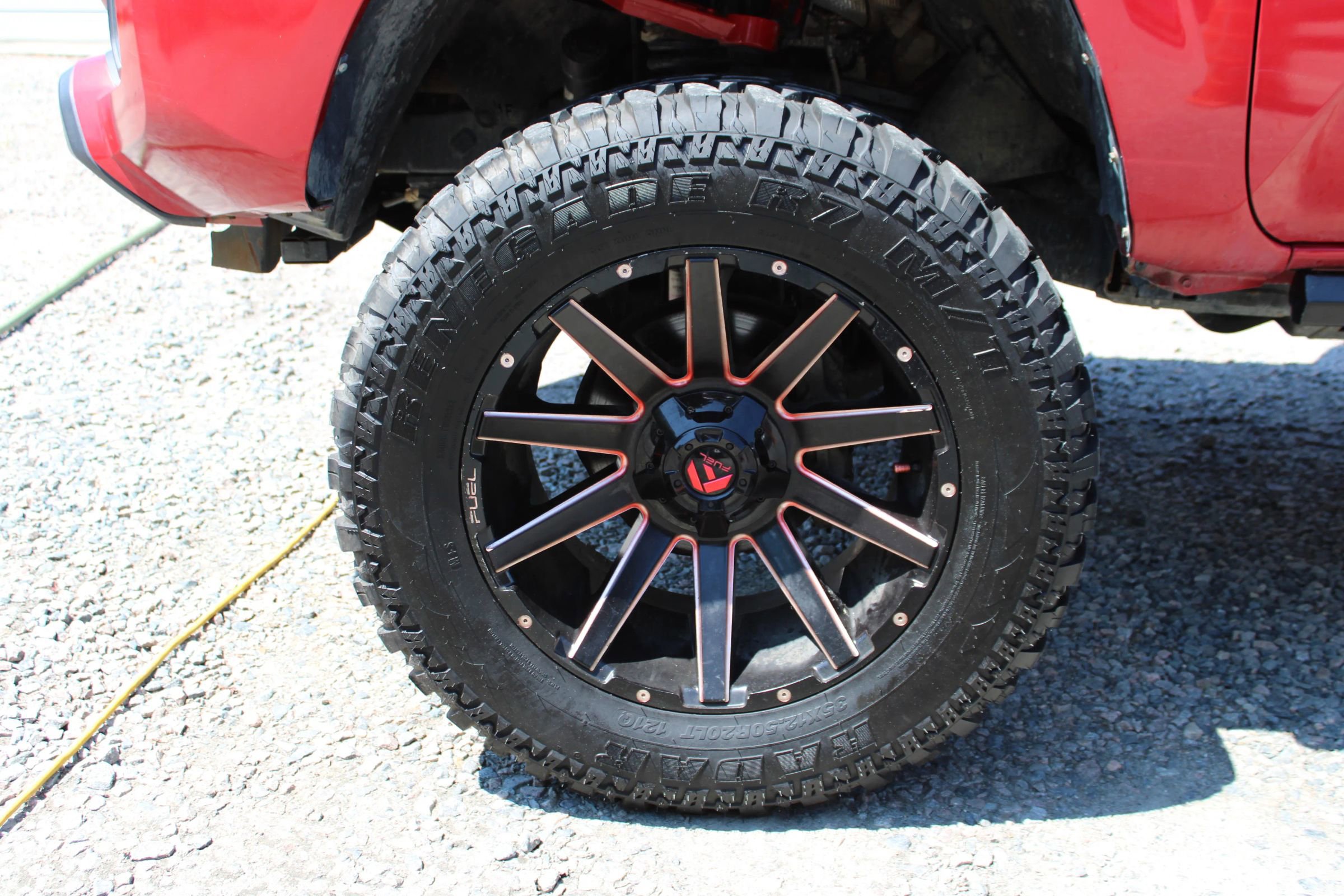 Used 2019 Toyota Tacoma SR image 22