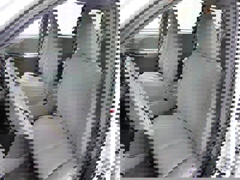 Used 2014 Toyota Sienna L image 14