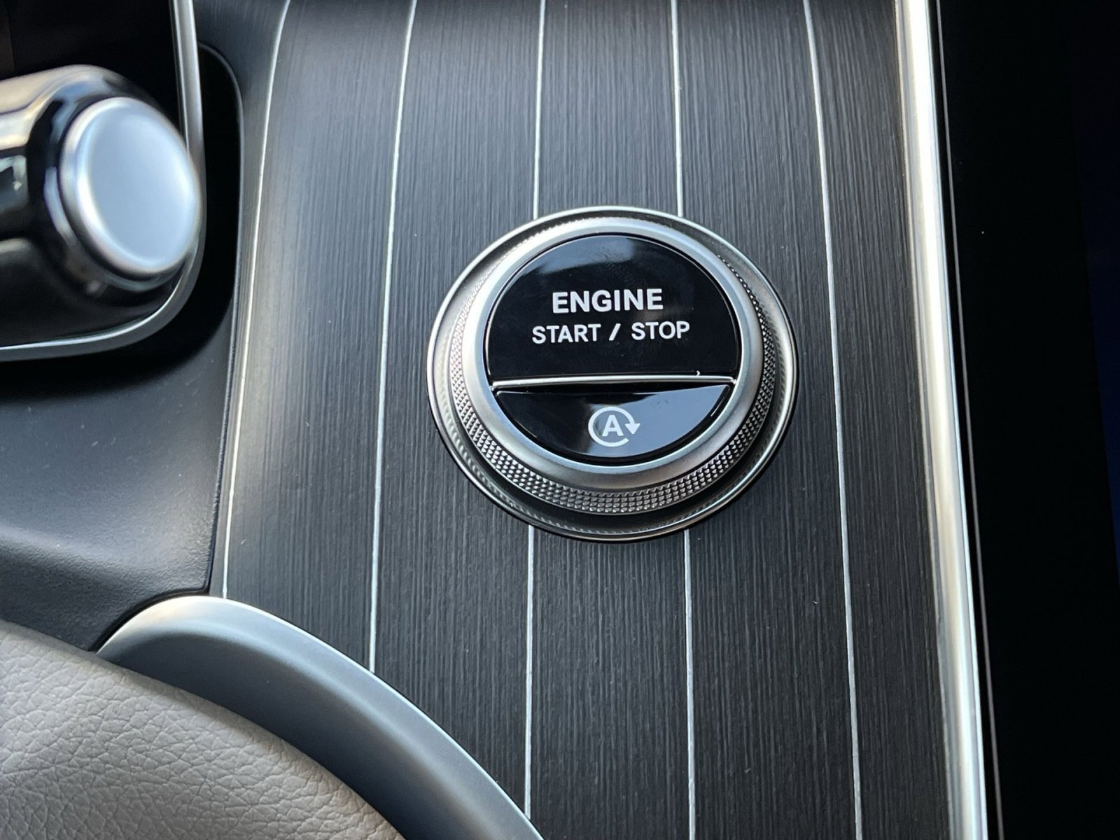 New 2026 Mercedes-Benz GLC 300 4MATIC image 31