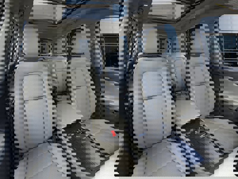 New 2026 Lincoln Aviator AWD w/ Jet Appearance Package image 10