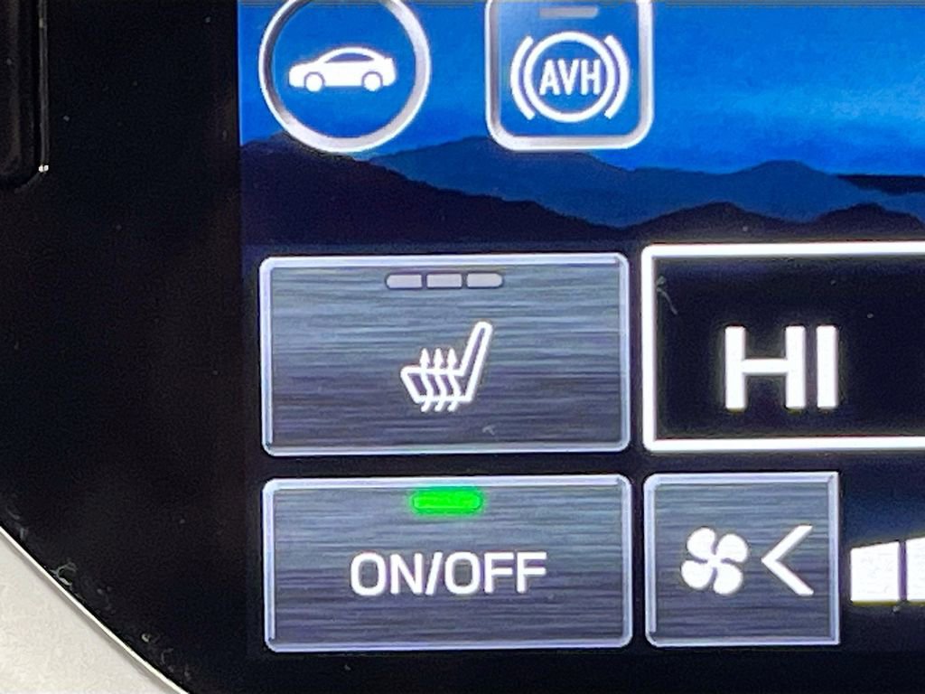 Used 2023 Subaru Ascent Premium w/ Convenience Package image 19