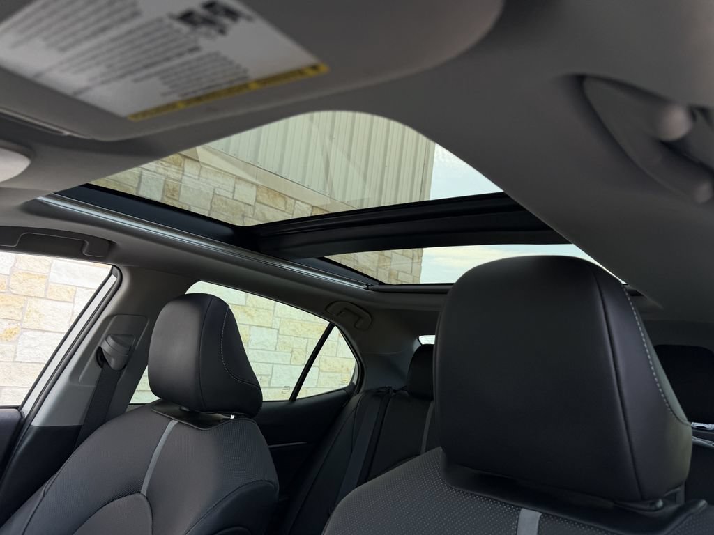 Used 2021 Toyota Camry XSE w/ Navigation Package FWD image 25