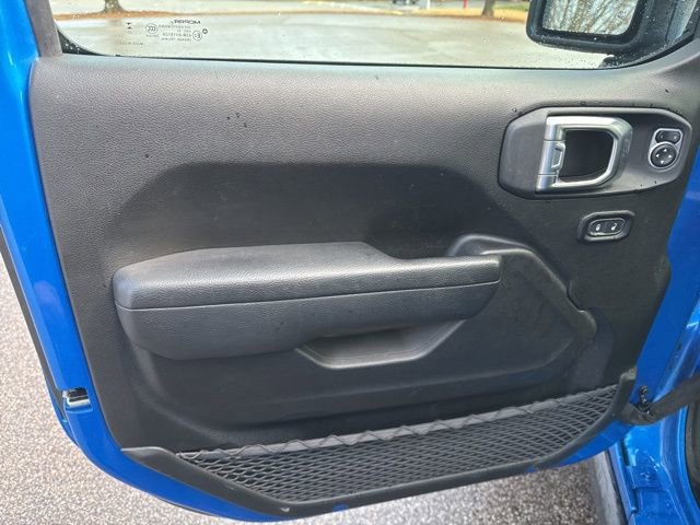 Used 2024 Jeep Wrangler Unlimited Rubicon 4xe w/ Technology Group AWD/4WD image 23