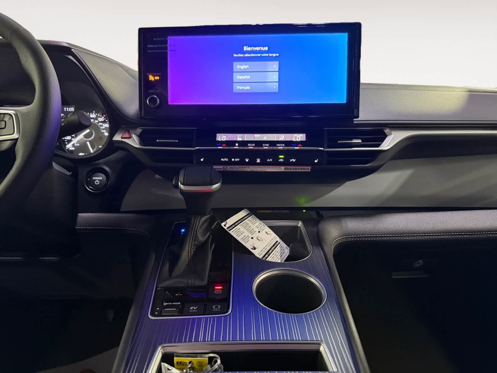 New 2026 Toyota Sienna XLE FWD image 14