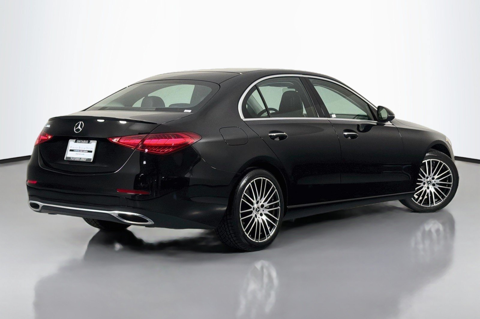 Used 2022 Mercedes-Benz C 300 Sedan image 12