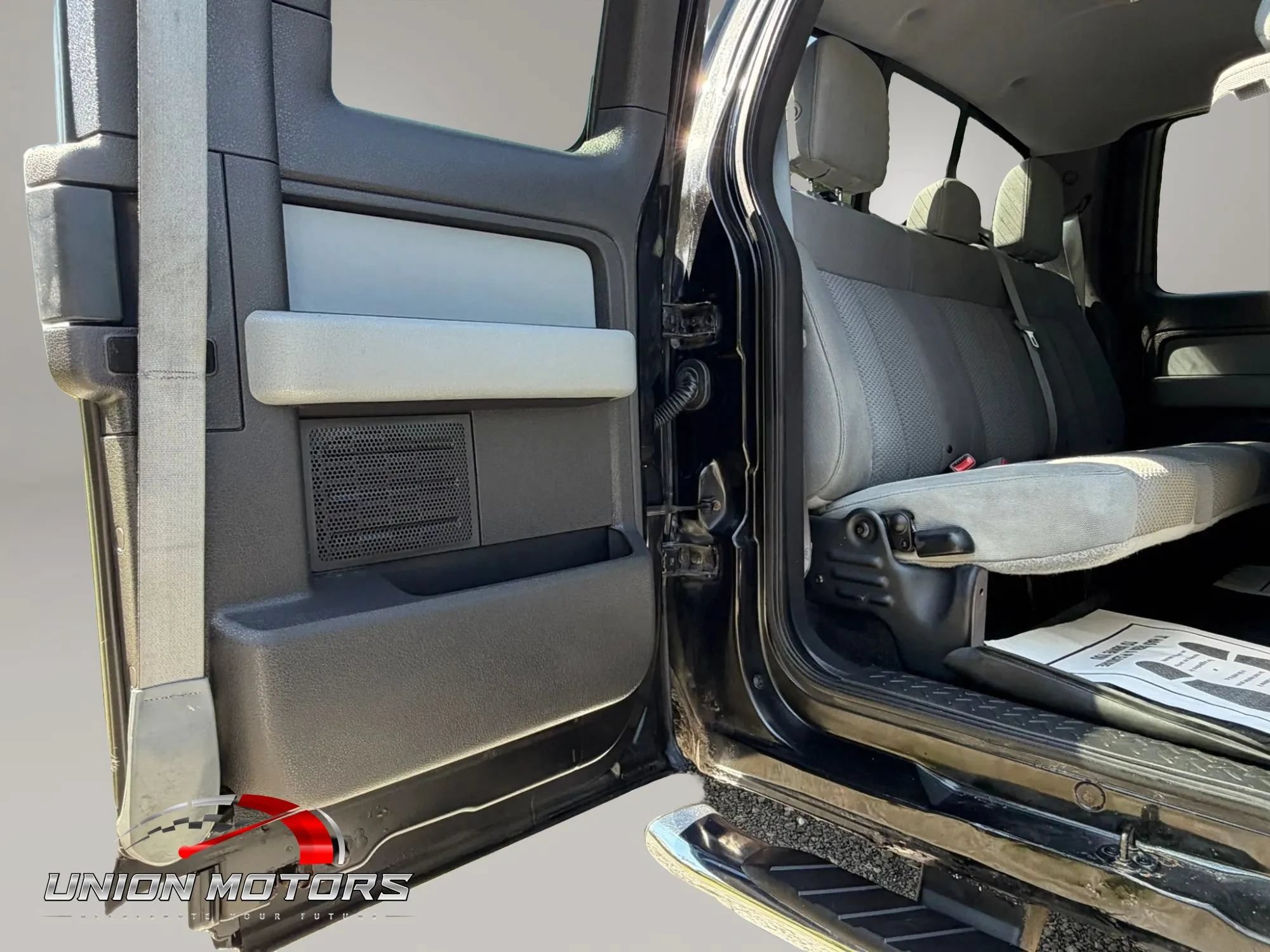 Used 2014 Ford F150 XLT w/ Equipment Group 302A Luxury AWD/4WD image 27