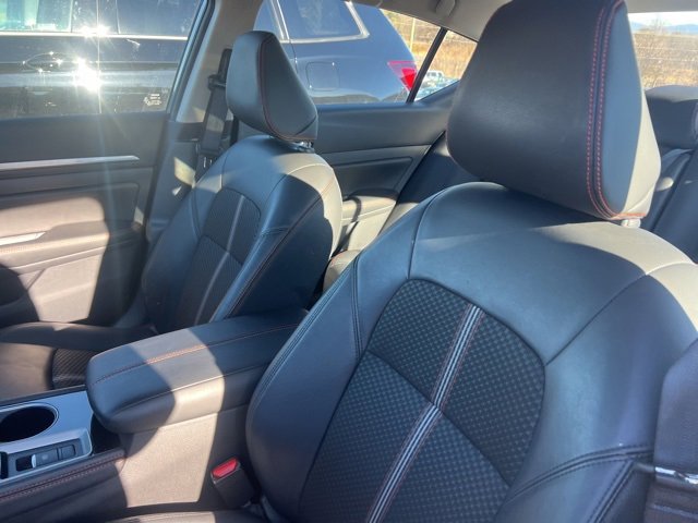 Certified 2024 Nissan Altima 2.5 SR image 10