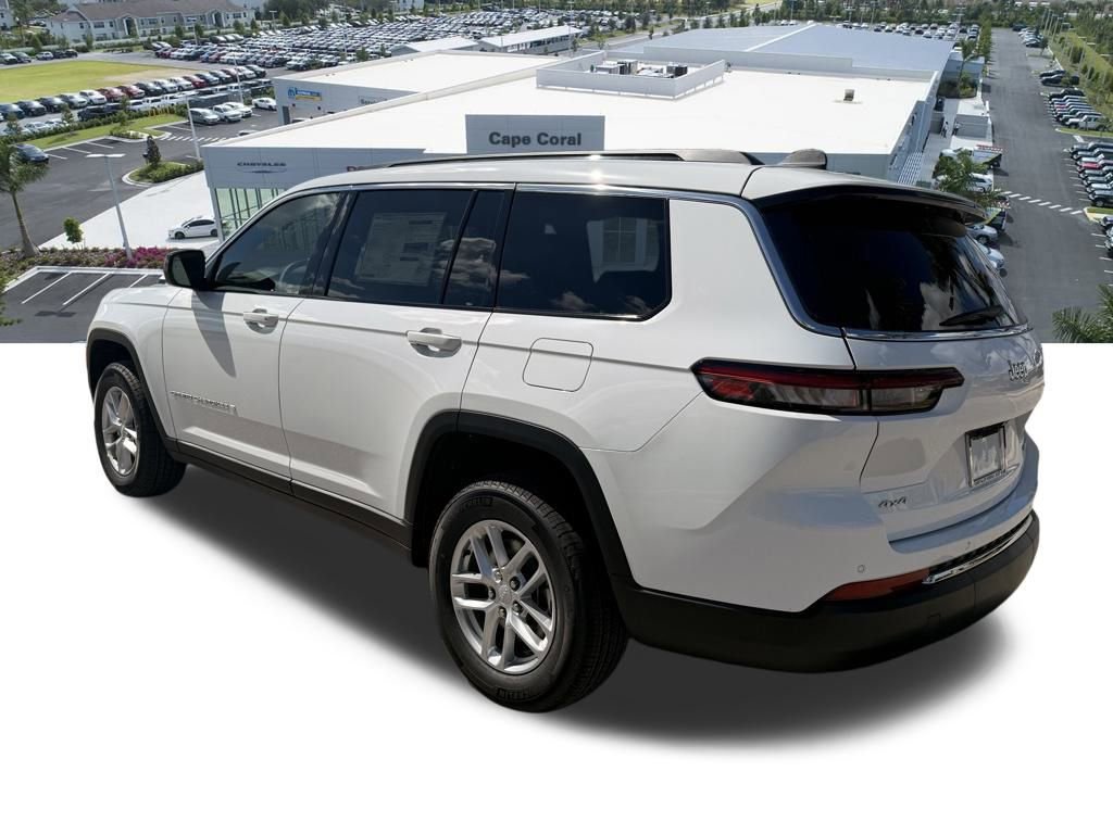 New 2026 Jeep Grand Cherokee L Laredo image 6