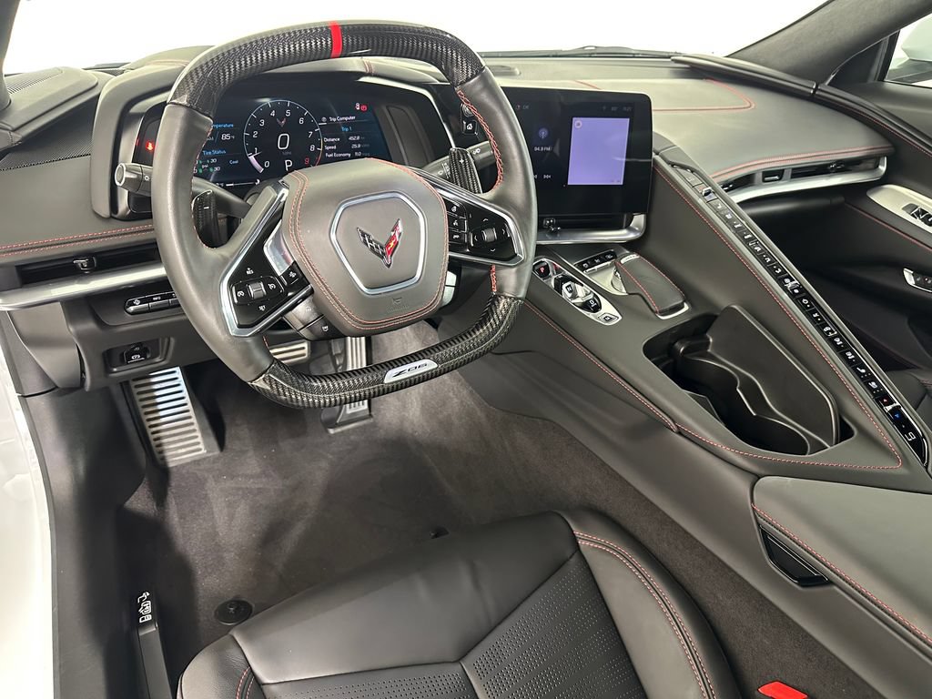 Used 2024 Chevrolet Corvette Z06 w/ Z07 Performance Package RWD image 10