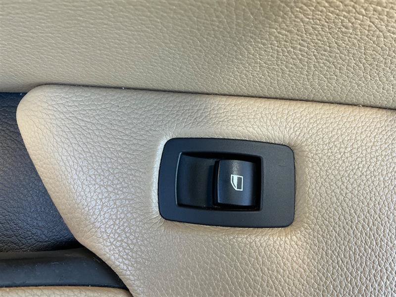 Used 2012 BMW X5 M AWD/4WD image 34