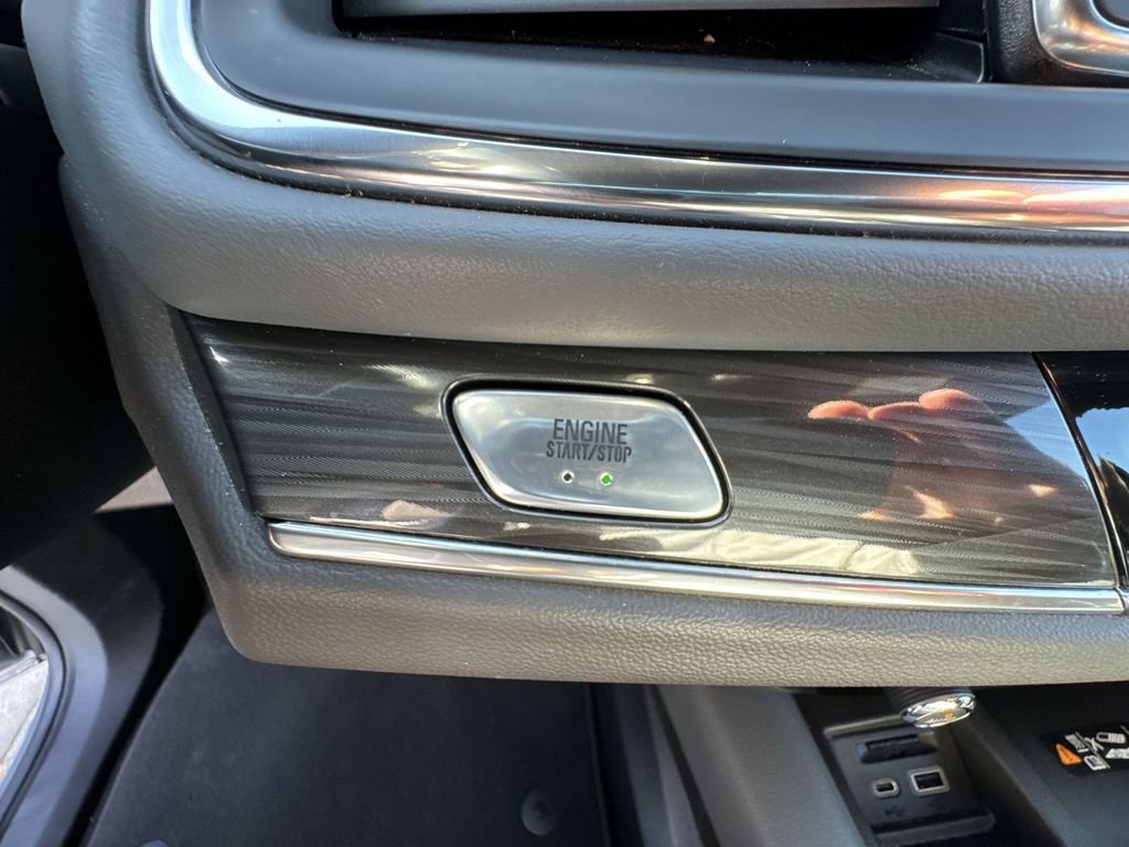 Certified 2024 Buick Enclave Premium image 16