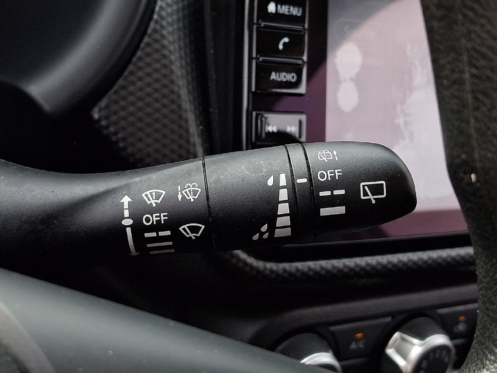 Used 2023 Nissan Kicks SV w/ Interior Electronics Package FWD image 26