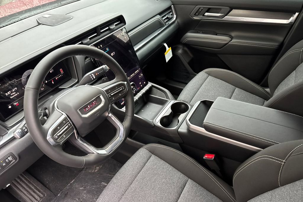 New 2026 GMC Terrain Elevation w/ Black Edition FWD image 7