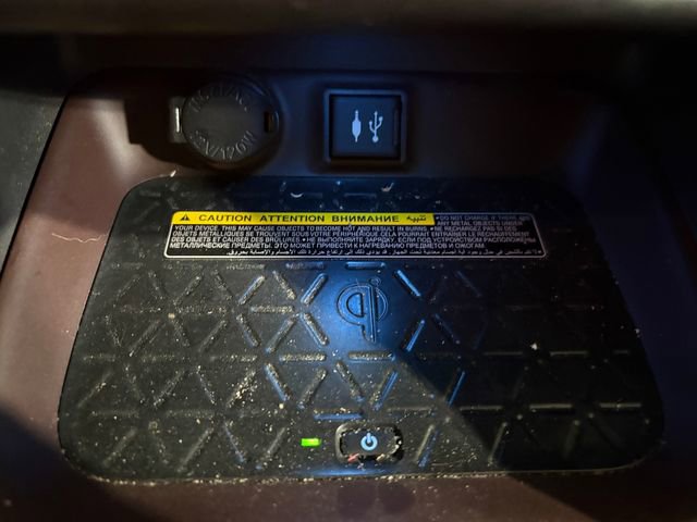 Used 2019 Toyota RAV4 Limited image 21