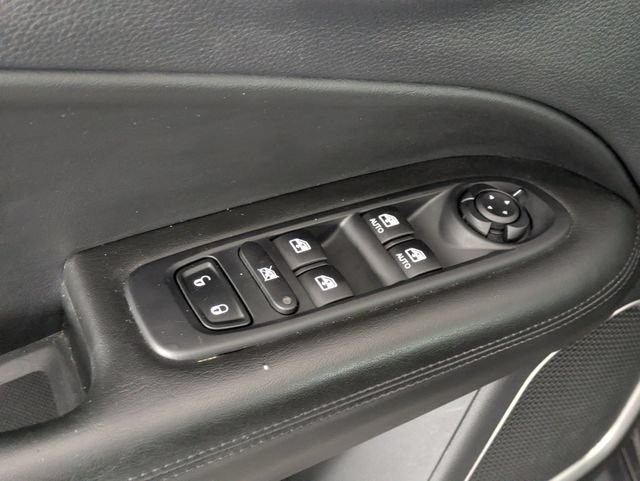 Used 2019 Jeep Compass Latitude AWD/4WD image 11